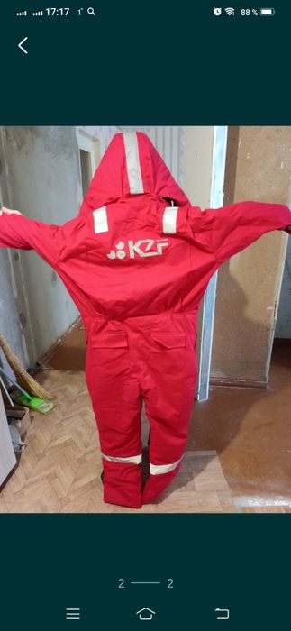 Продам комбез новый р50-52