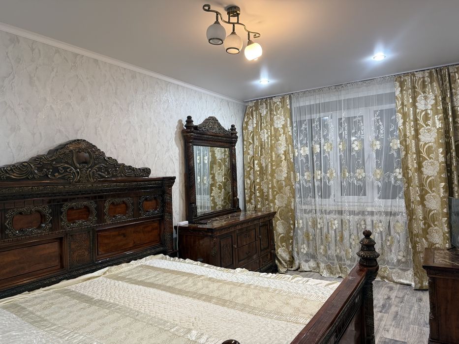 Сдам 2 х ком квартиру