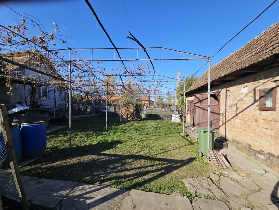 Casa de vanzare Tritenii de jos, zona centrala