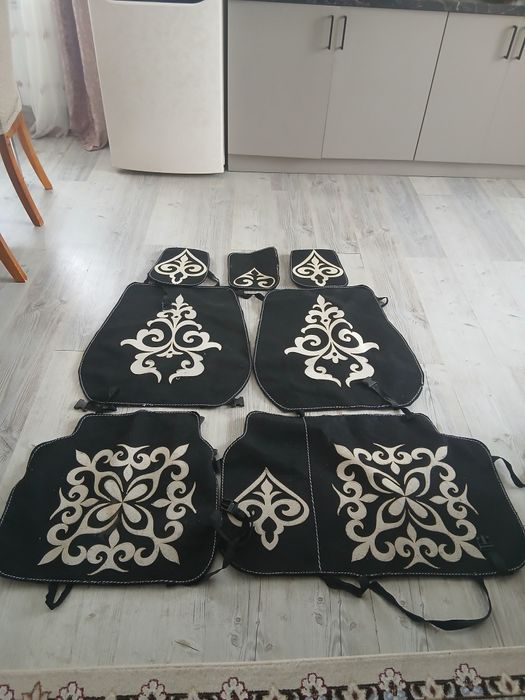 Чехол на  Тайота прадо.