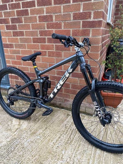 Велосипед Trek Remedy 8 RockShox Lyrik 29 М
