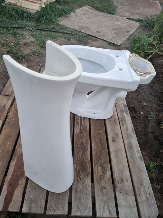 Пьедестал  от раковины