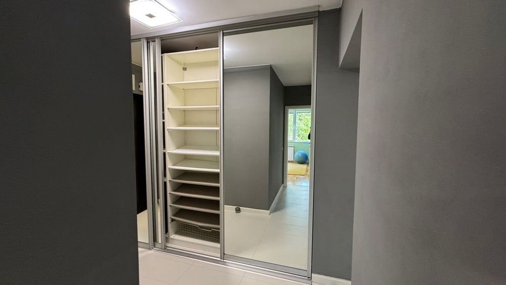 Продава се Тристаен апартамент в София, Гоце Делчев - 85 кв.м за 9 €/кв.м - Снимка #7