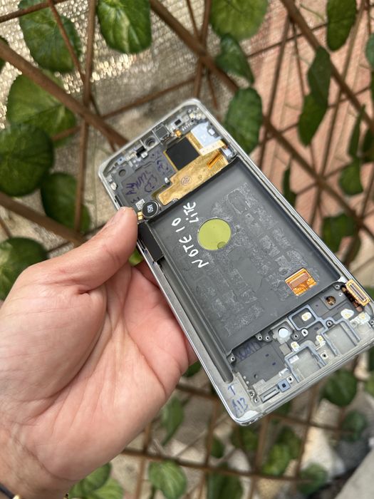 Display original Samsung  S21 S22 S20fe S221fe A52 S21 S22+ S23 S21+