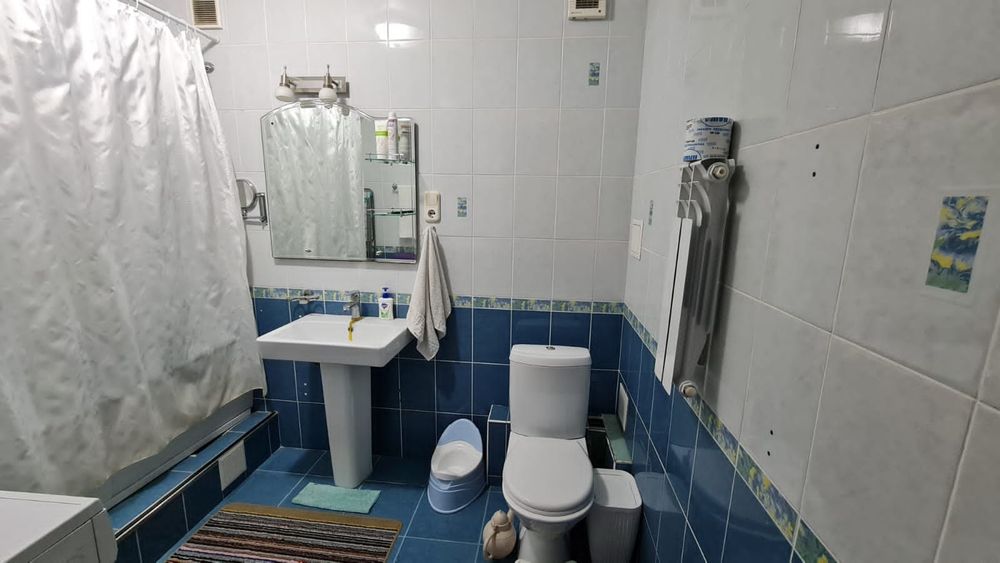 Продам 2 комн квартиру район Северный