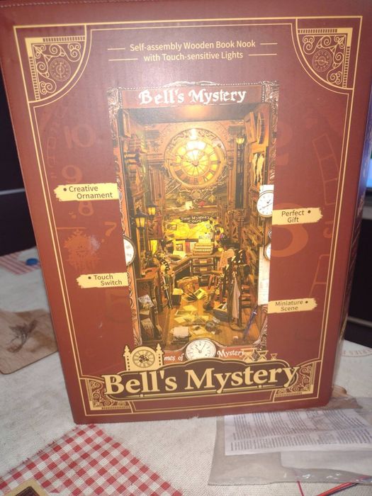 Book Nook книгоразделител