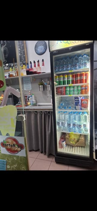 Цялостно оборудване за фреш бар.