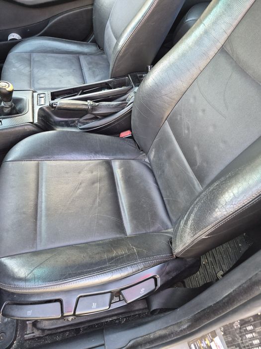 Vând BMW 320d model facelift