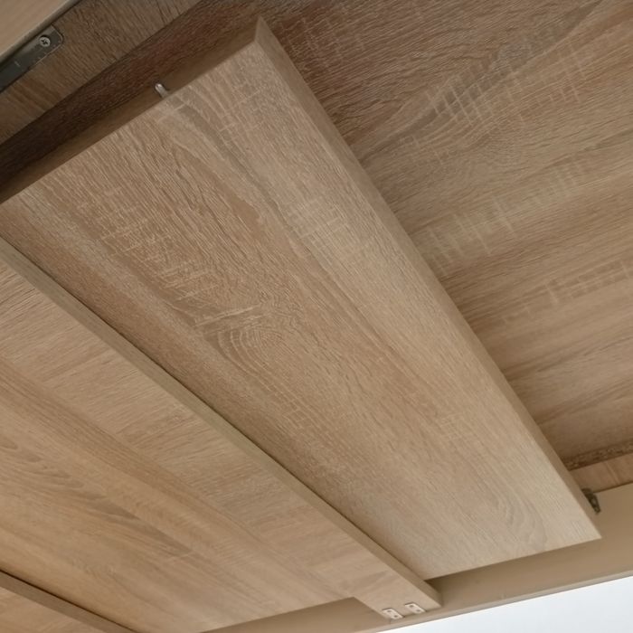 Масивна разтегателна маса