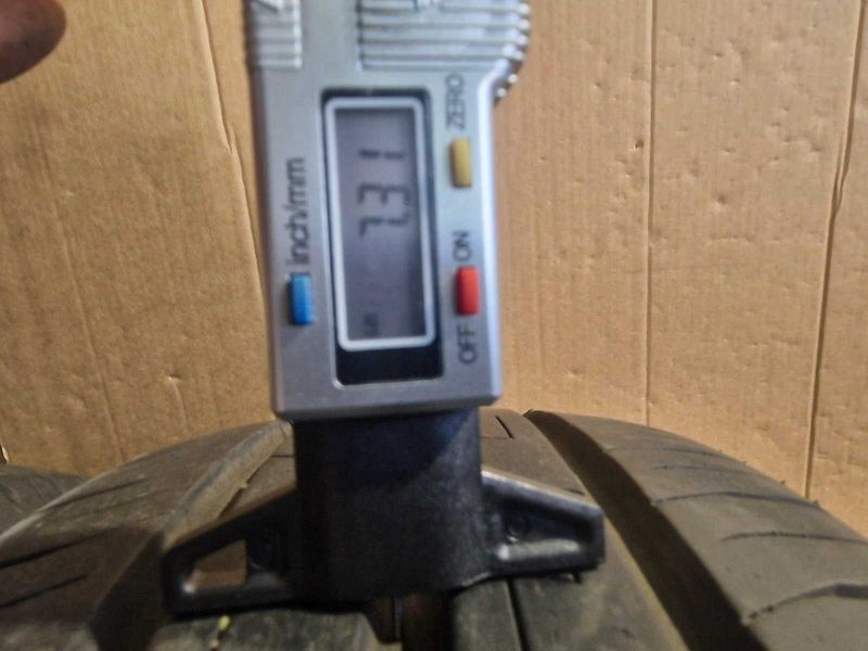 2 Minerva R15C 215/70
летни бусови гуми DOT3622