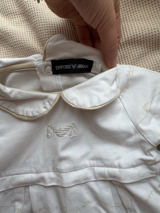 Оригинални маркови бебешки бодита на Moschino, Armani, Philip Plein
