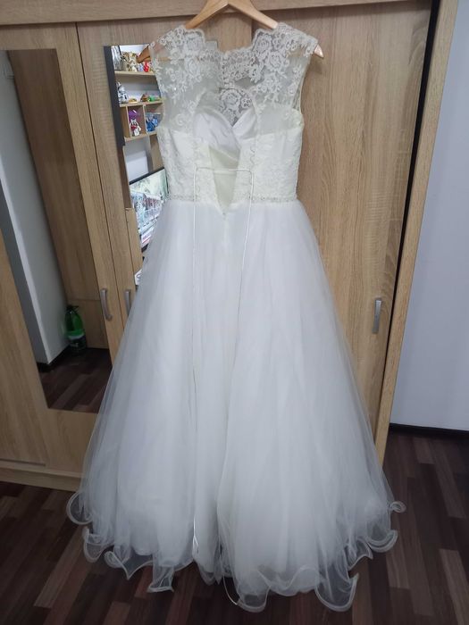 Rochie de mireasa marimea 46