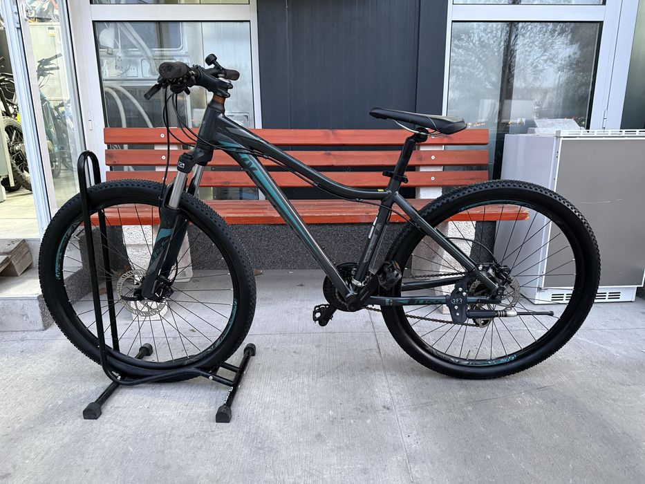 Планински велосипед Giaint Liv  27.5" цола алуминиева рамка S
