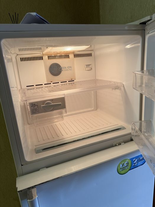 Холодильник рабочий