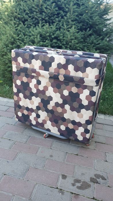 Продам раскладушку металлическую