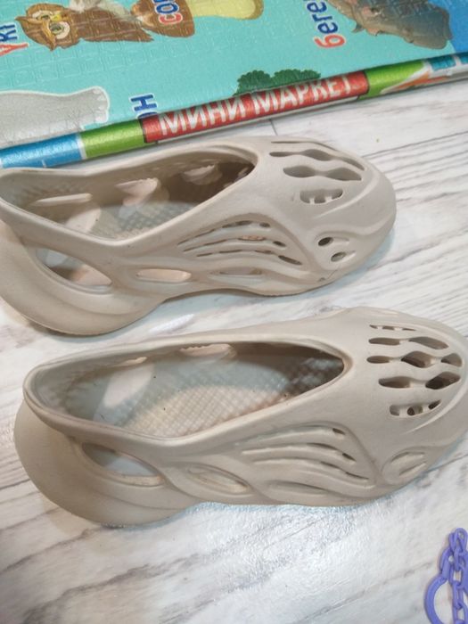 Тапки эва модные