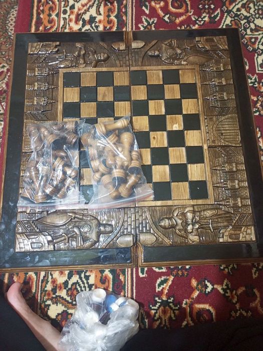 Shaxmat va narda yangi sotiladi.