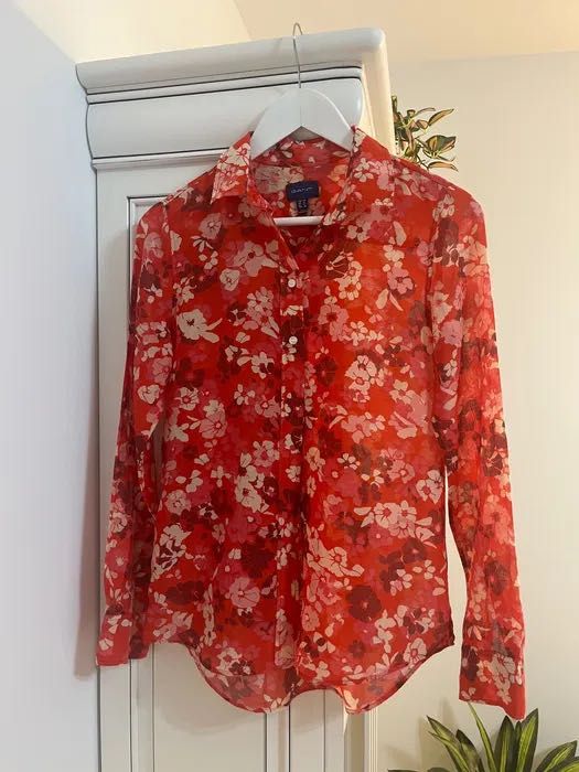 Vând cămașa Gant 34/XS