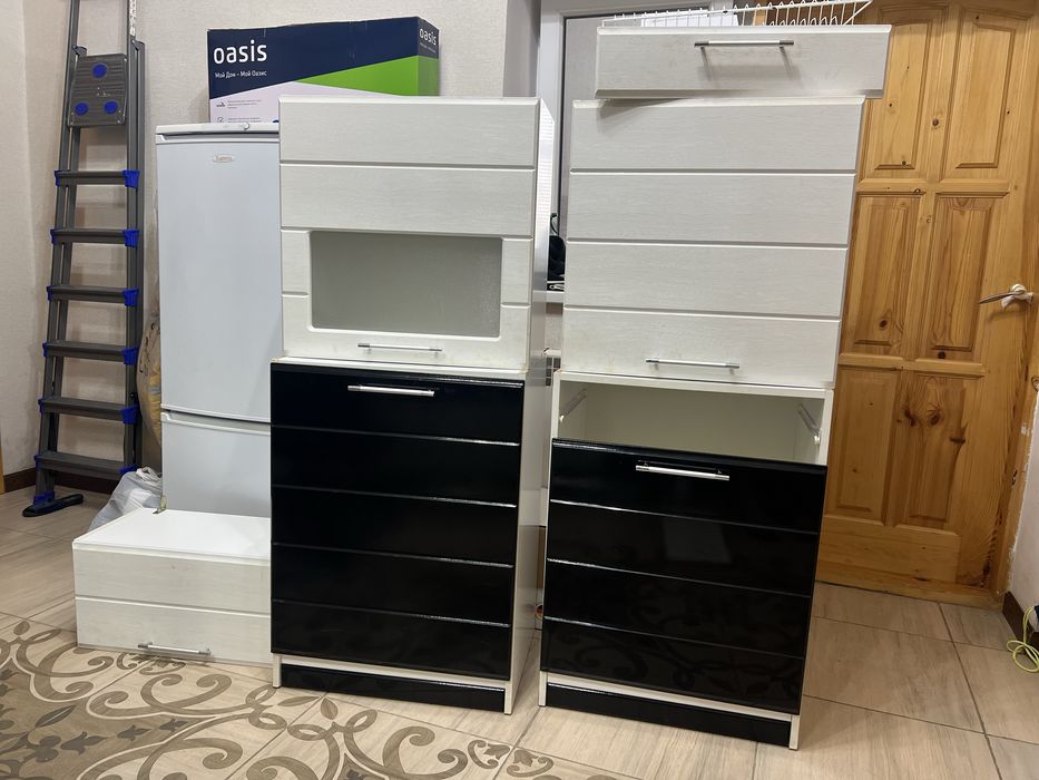 Продам кухонный шкаф