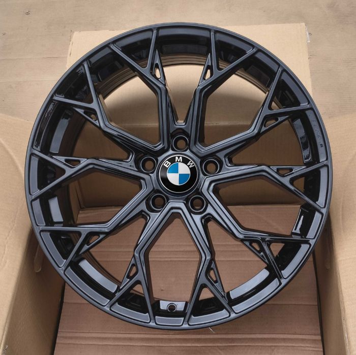 Jante 18 BMW G20 G22 G26 G29 G30 G31 G32 G42 G45 G11 G12 G14 G19iX1 X1 X2 X5 02 G05 F39 F40 F44 F48 U10 U11 etc
Jante Noi cu Factura și Garanție