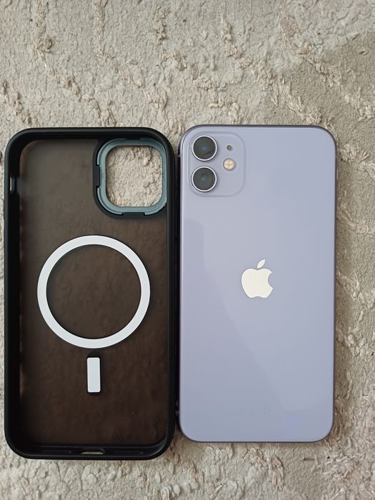 продам iPhone 11