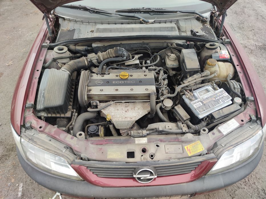 Опел Вектра б 1.8 16v 125к.с /Opel vectra b
