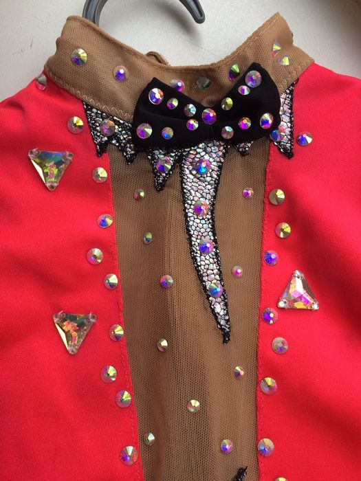 Продам гимнастический купальник