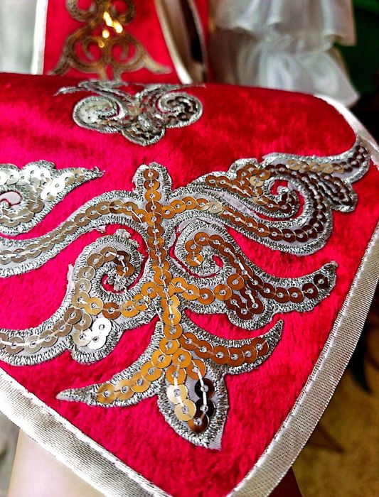 Улттық қазақша көйлек