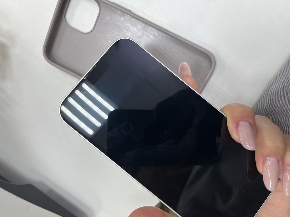Iphone 14 в идеальном состоянии