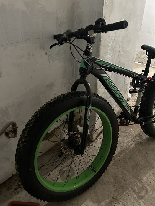 Vand bicicleta Riding Noua