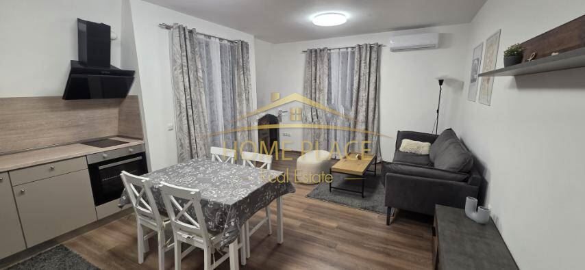 Дава се под наем Двустаен апартамент в Варна, Конфуто - 60 кв.м за 498.27 € - Снимка #1