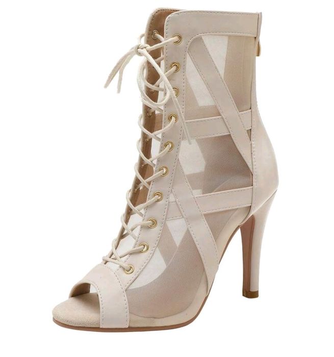 Sandale/ cizme de vara