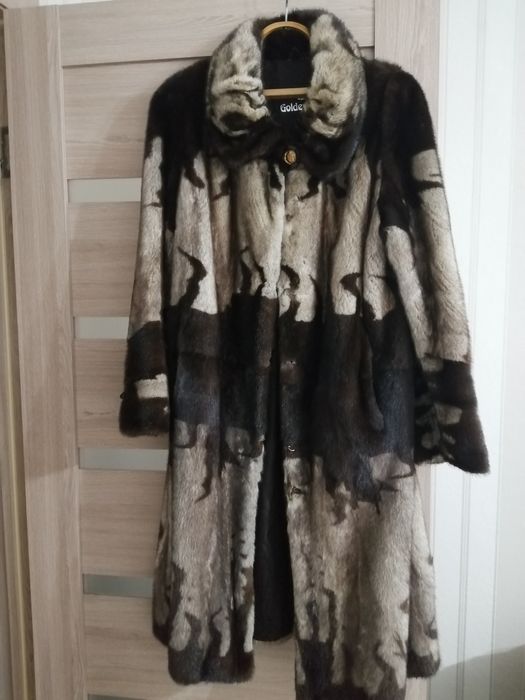 Продам шубу норковую