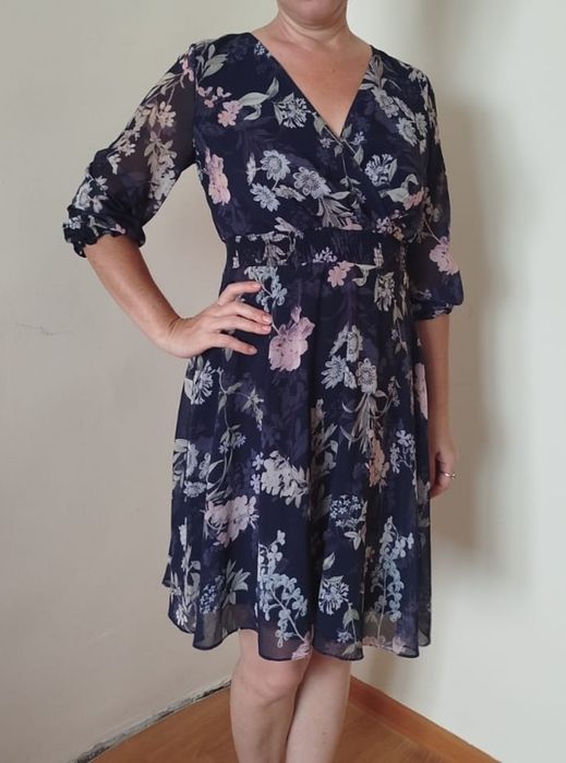 Продам платья на выход