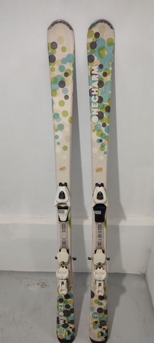 Schiuri  Ski  wed'ze 159