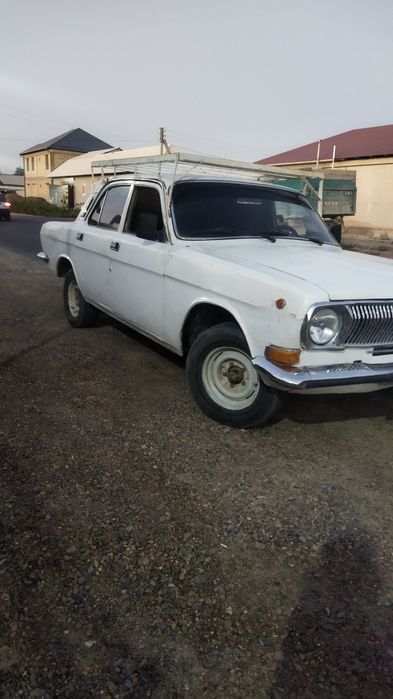 Волга газ 2410 год -1991