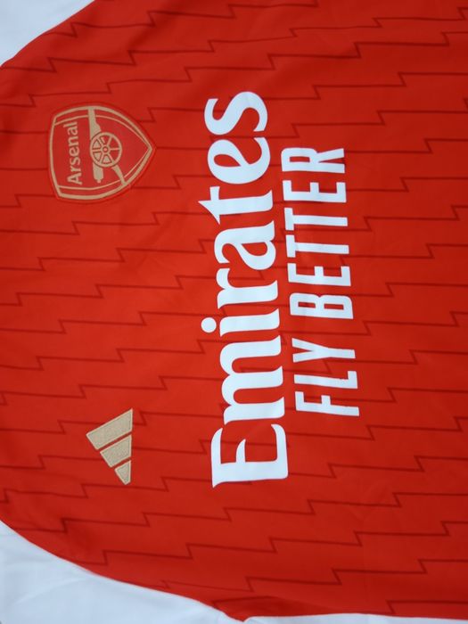 Новая Футбольная форма арсенала