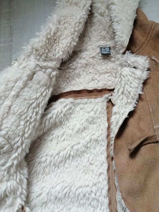 Яке кожухче  Zara