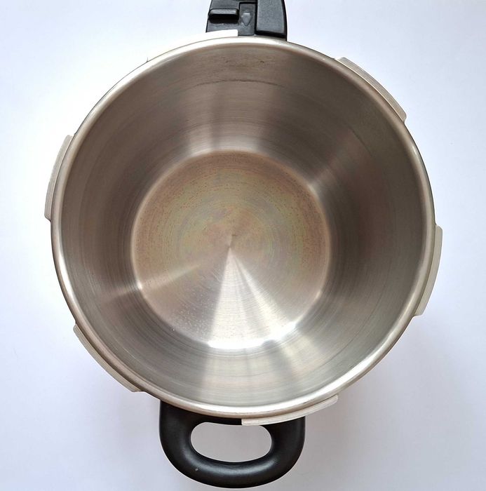 BEEM – Оригинална Немска тенджера под налягане голяма 7 литра