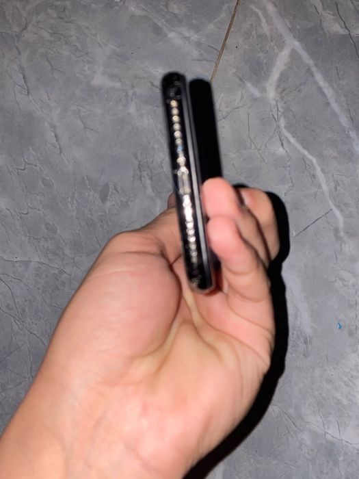 iPhone X 256 гб обменяю