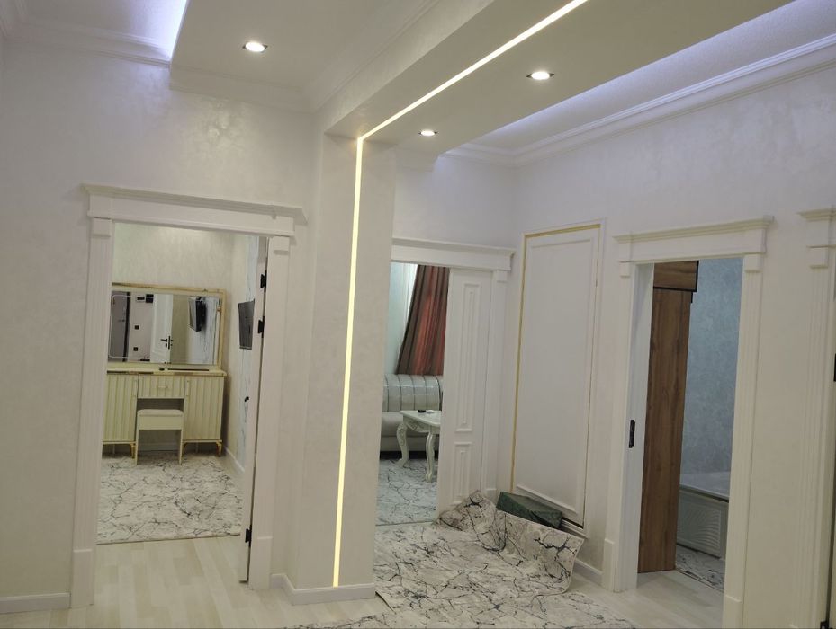 Юнусобод Туркистон метро 30 метр новостройка, 3 хона евро ремонт.