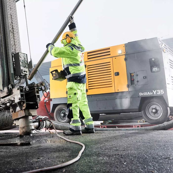 Передвижные компрессоры Atlas Copco для бурения и стройки |Атлас копко