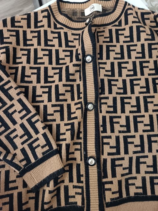 Комплект на девочку рост 134-140 см