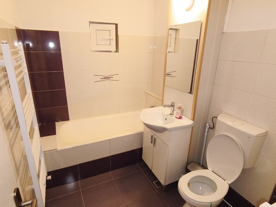 Apartament 2 decomandate cu centrala Bulevardul Oltenia