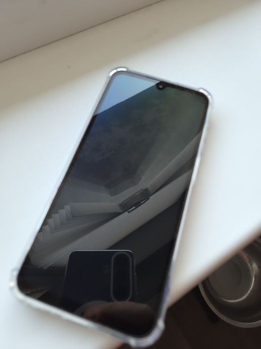 Продам смартфон Samsung A15