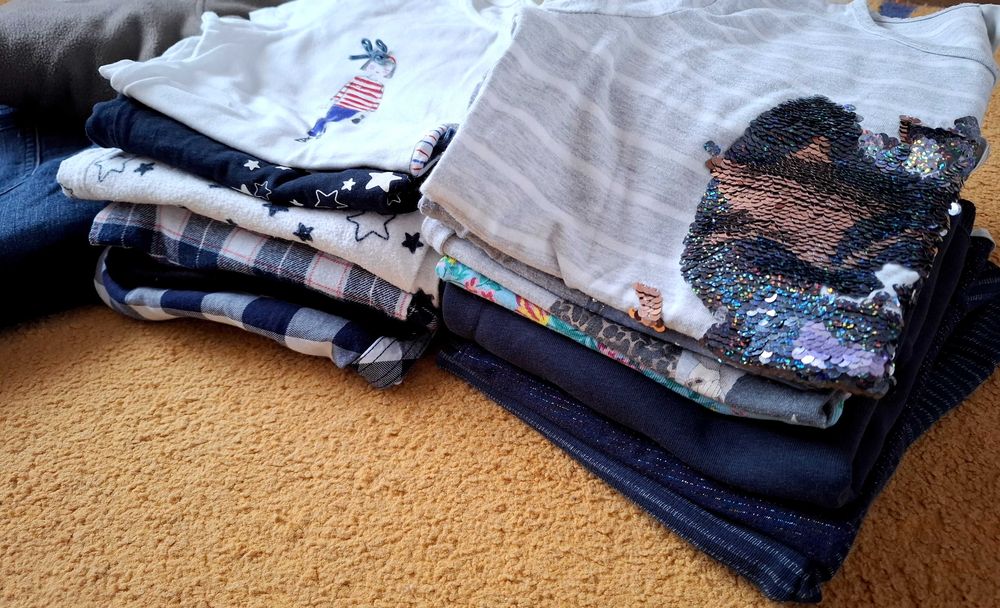 Лот от детски дрешки, размер 152 за 40 лв.