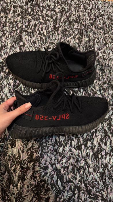 Yeezy 350 V2 “Bred”