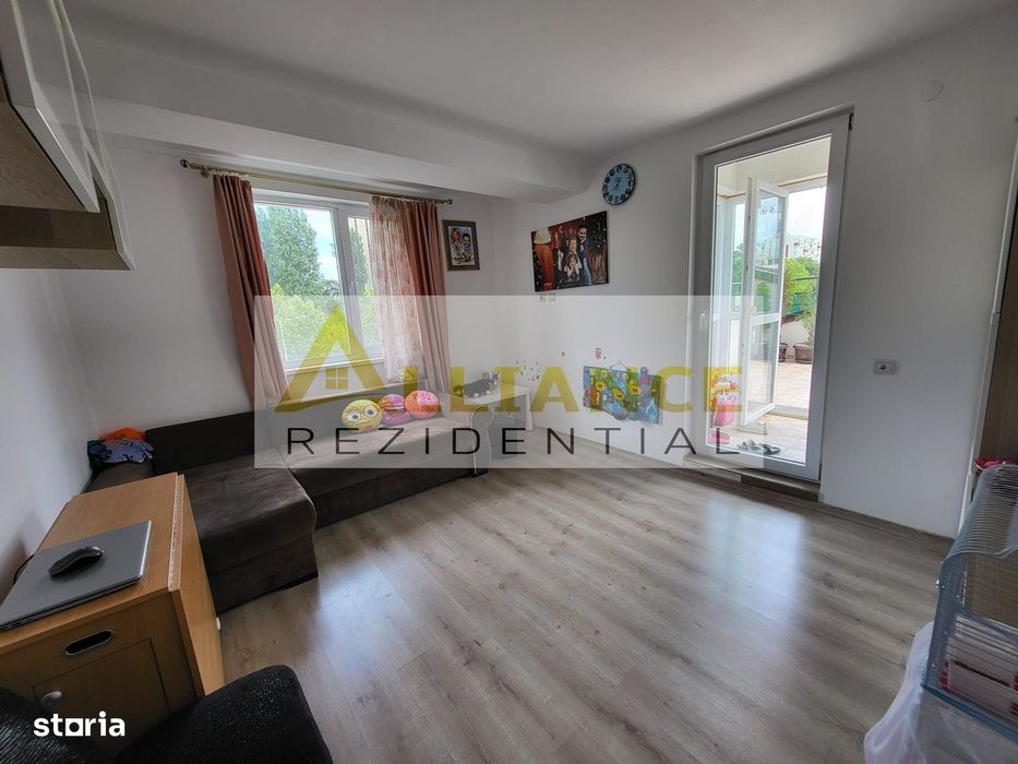 Apartament 3 camere cu terasa 54 mp |Strada Luica |