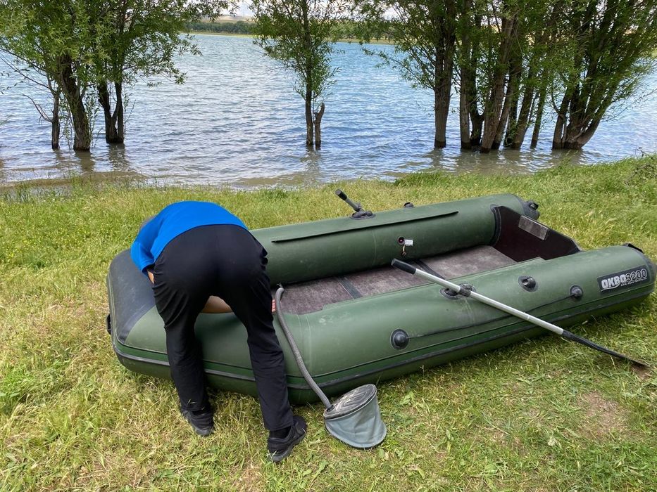 Лодка авкамастер 3200
