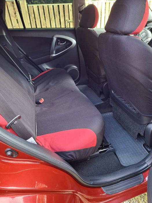 Vând Toyota rav 4 an 2010